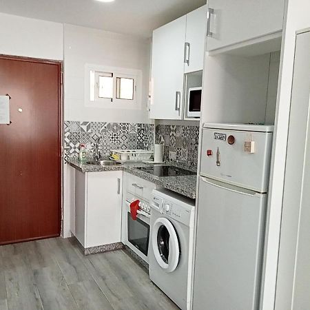 דירות Sea View In בנאלמדנה מראה חיצוני תמונה